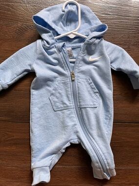 Nike Baby Light Blue Hooded One-Piece Zipper Footie